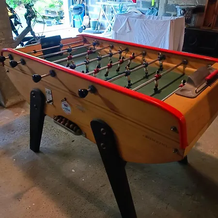 Вилла A 2 Min A Pied Avec Parking Privee Et Gratuit - Salle De Jeux Et De Sport
